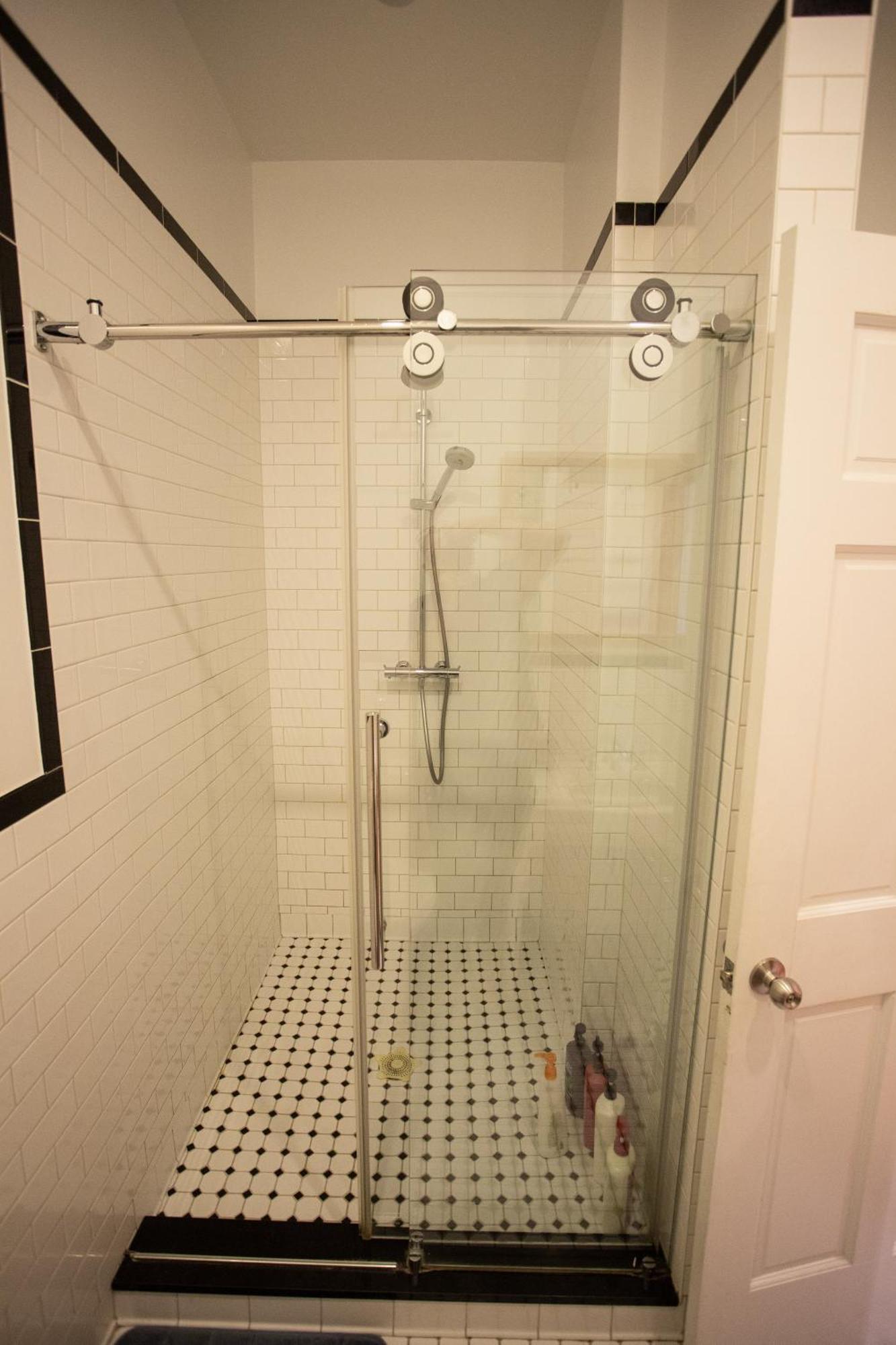 Spacious Downtown Montreal Apartment, 4Br-2Ba,Free Wifi Eksteriør billede